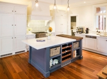 Kitchen Island 35