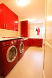 Laundry Room 17