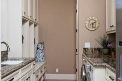 Mud Room 28